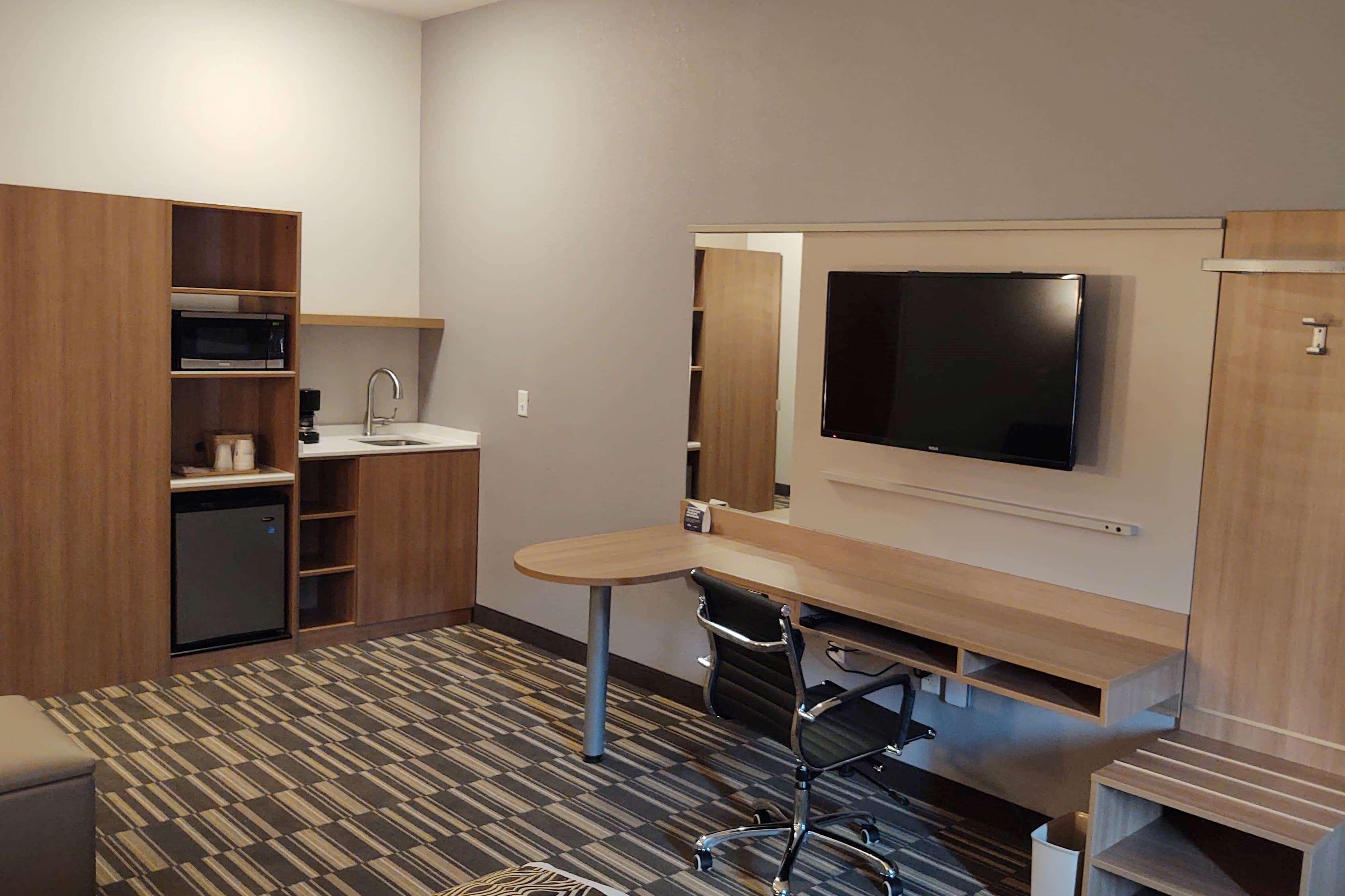 Microtel Inn & Suites By Wyndham Liberty/Ne Kansas City Area Exterior foto